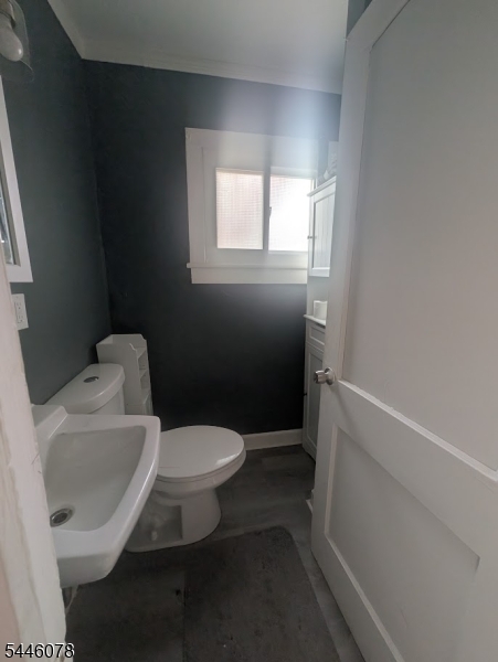 304 Front St 4 A Property Photo 6