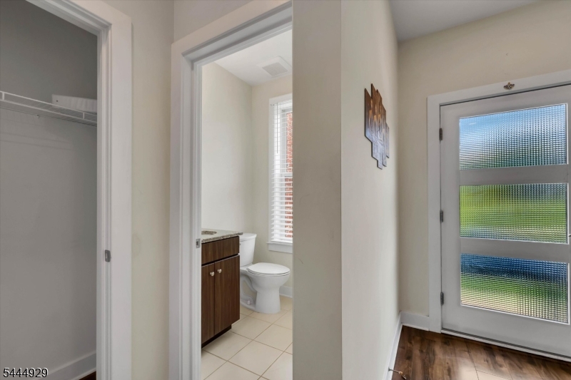 3 Sweetbay St Property Photo 8