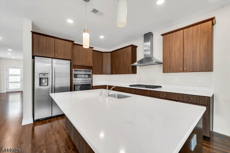 3 Sweetbay St Property Photo 12