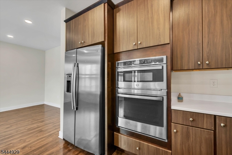 3 Sweetbay St Property Photo 13