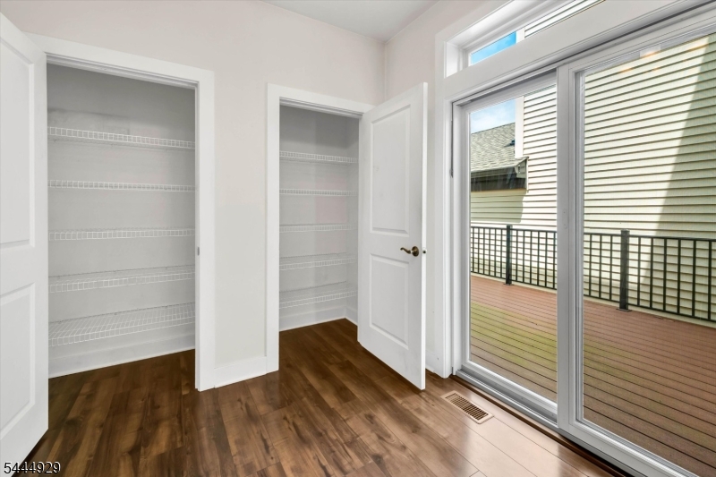 3 Sweetbay St Property Photo 15