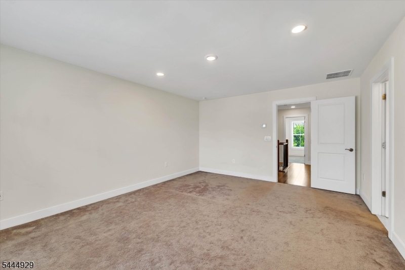 3 Sweetbay St Property Photo 25