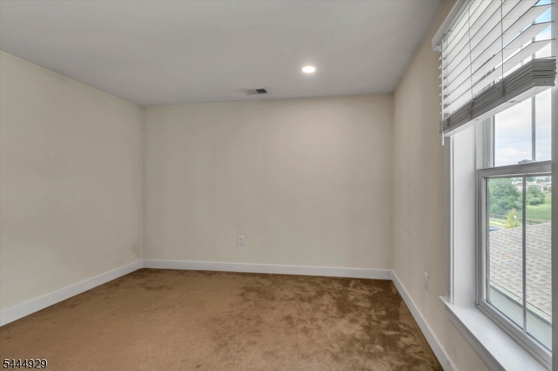 3 Sweetbay St Property Photo 26
