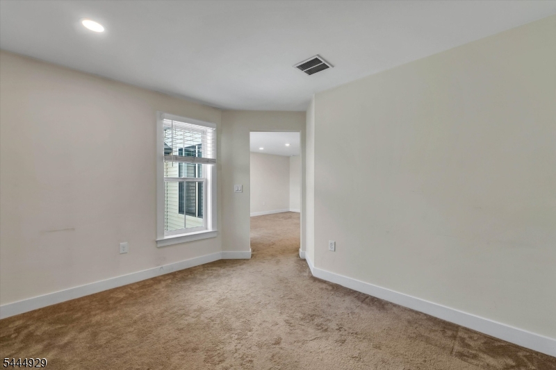 3 Sweetbay St Property Photo 27