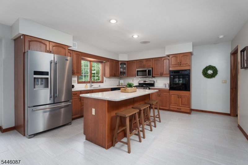 17 Shy Creek Rd Property Photo 8