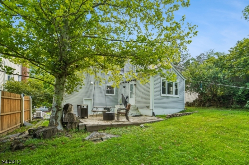 47 W Lawn Rd Property Photo 35