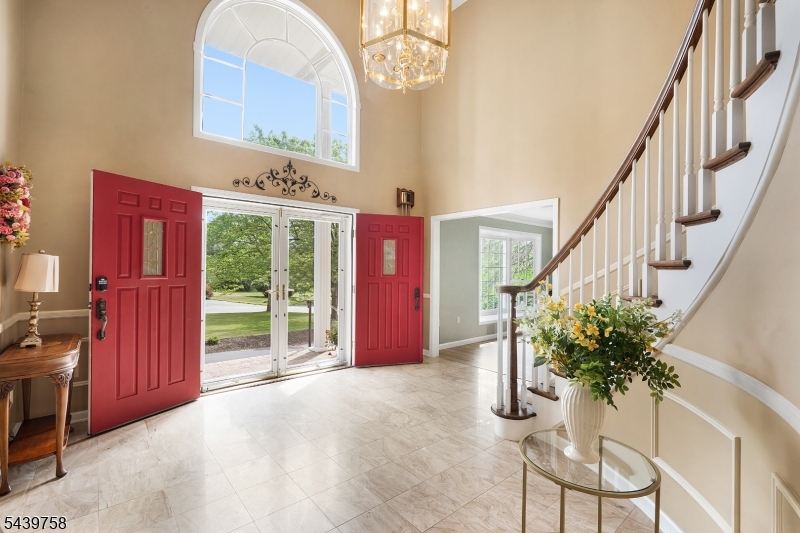 2 William Way Property Photo 3
