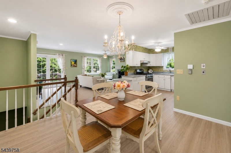 2 William Way Property Photo 22