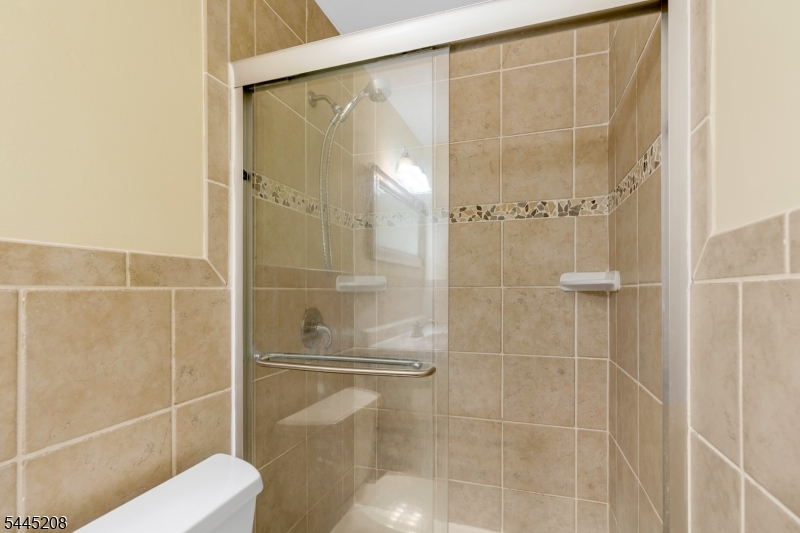 182 Wildflower Ln Property Photo 23