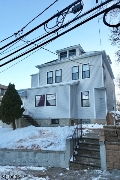 172 Delavan Ave Property Photo 1