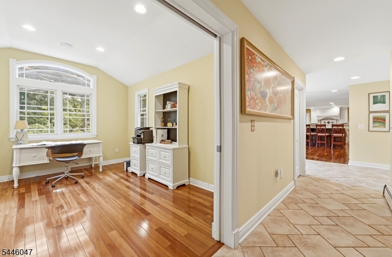 200 Valley Dr. Property Photo 8