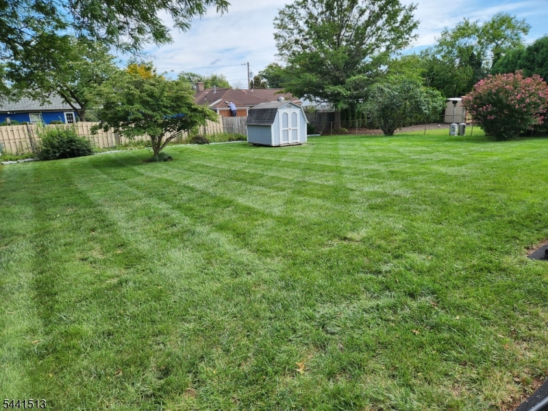 615 Ashland Rd Property Photo 4
