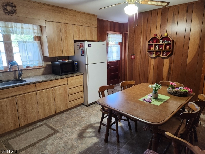 615 Ashland Rd Property Photo 13