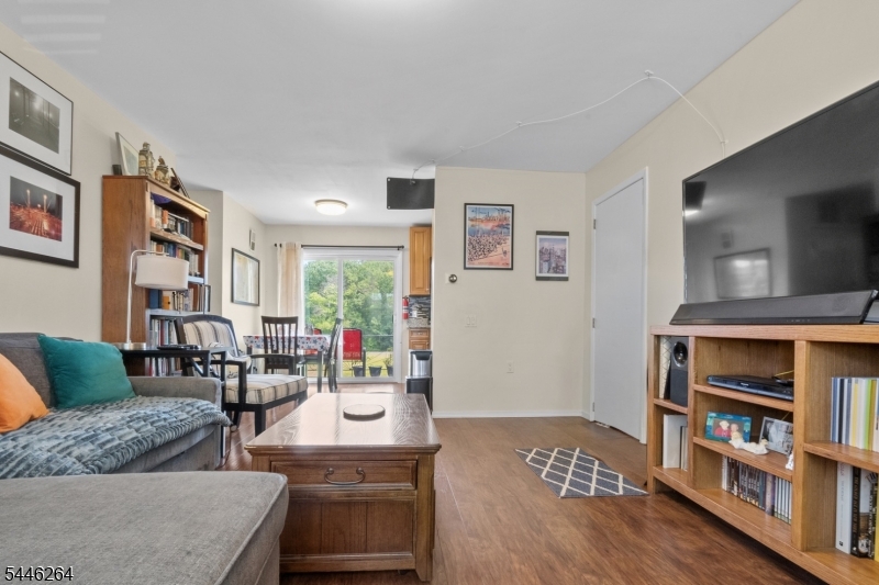 10 C Haven Dr Property Photo 3