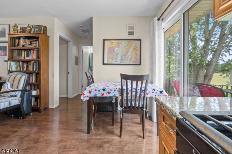 10 C Haven Dr Property Photo 12