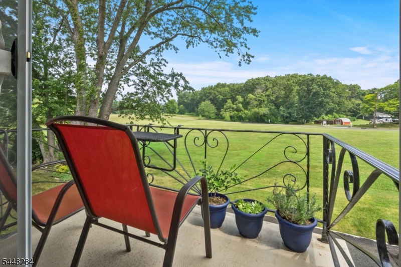 10 C Haven Dr Property Photo 15