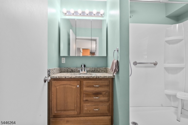 10 C Haven Dr Property Photo 18