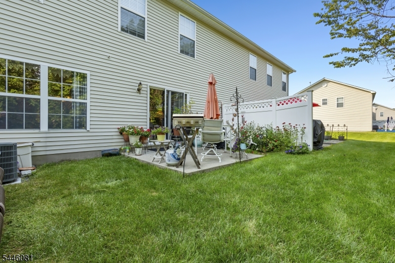 21 Stonehill Rd Property Photo 5