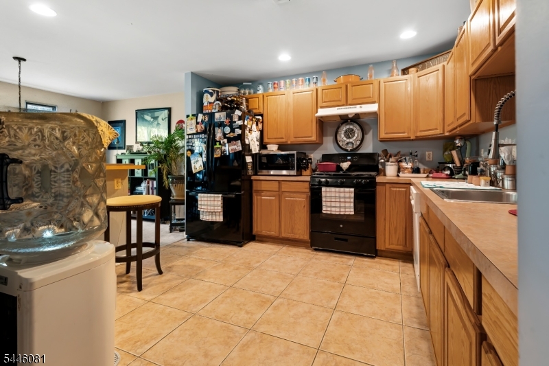 21 Stonehill Rd Property Photo 8