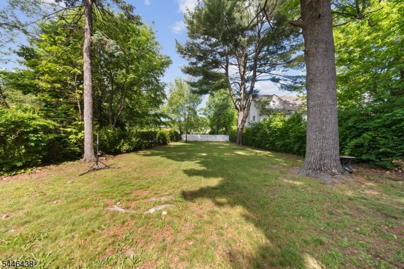 506 Green St Property Photo 35