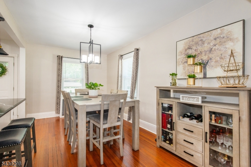 289 Paterson Avenue Property Photo 4