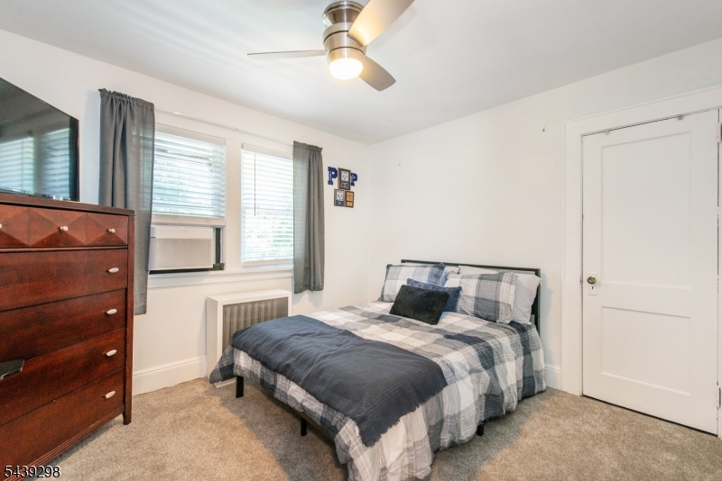 289 Paterson Avenue Property Photo 13