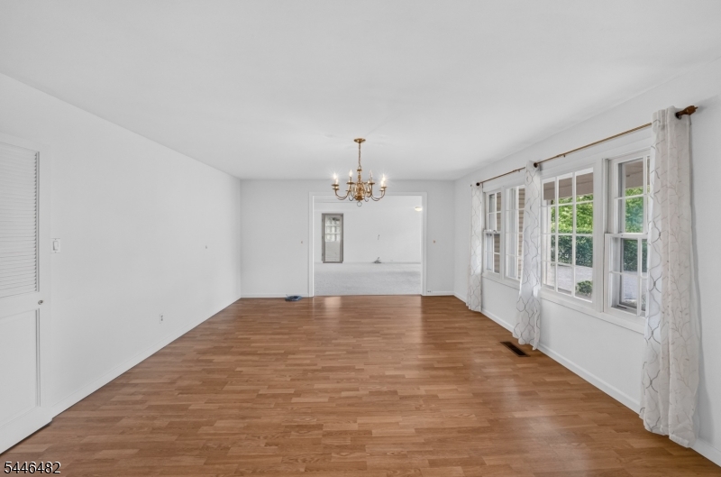6 Concord Dr Property Photo 5
