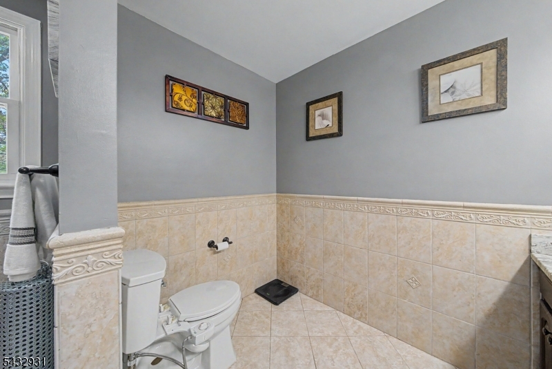 10 S Parkway Property Photo 25