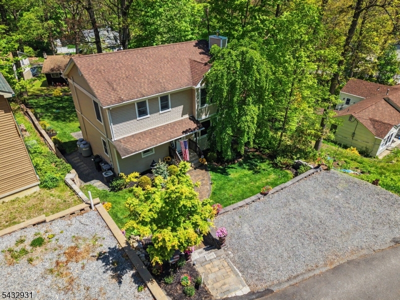10 S Parkway Property Photo 39