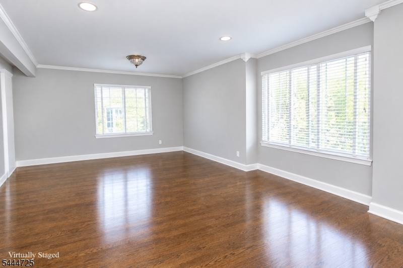 6 Whispering Way W Property Photo 4