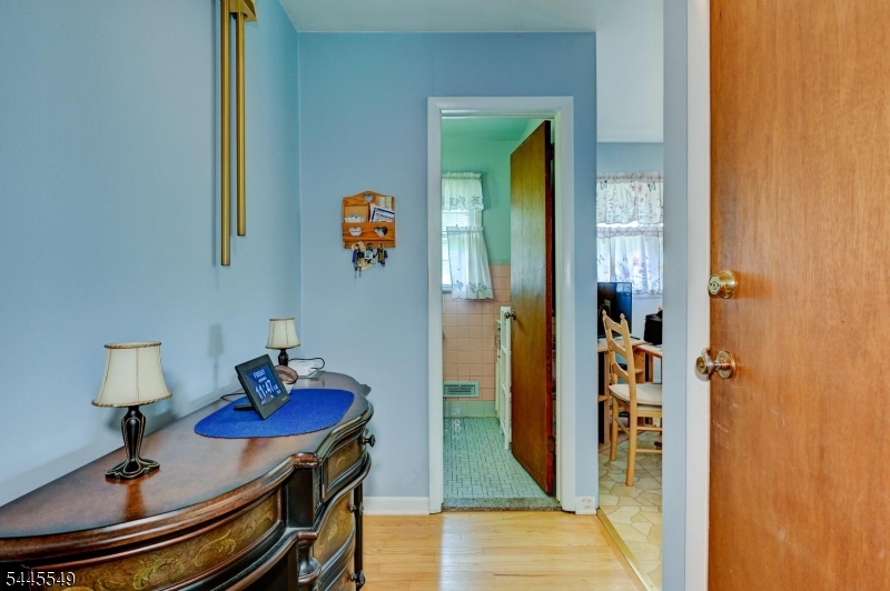 176 Pompton Rd Property Photo 13