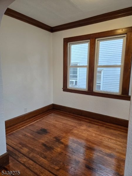 27 Cleveland Ave Property Photo 8