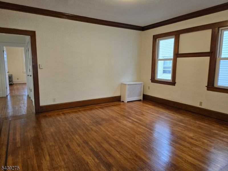 27 Cleveland Ave Property Photo 10