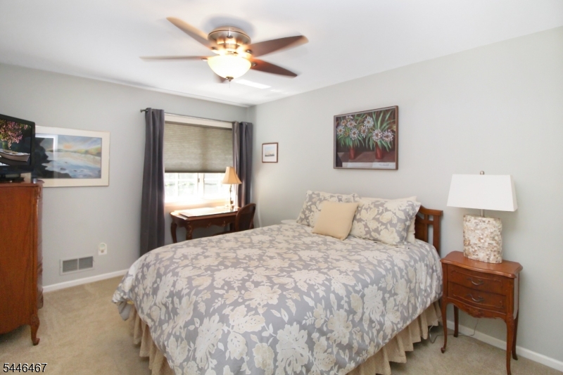 7 Janice Dr Property Photo 25
