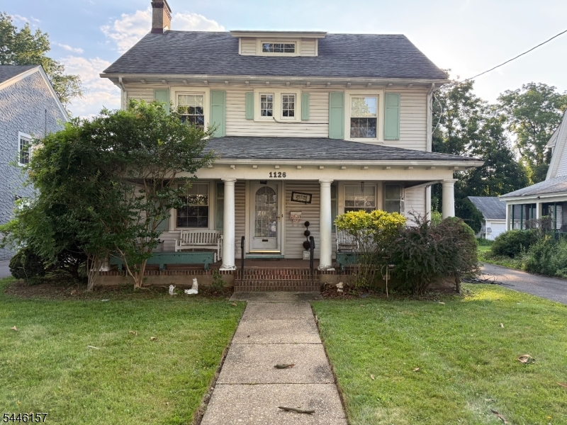 1126 Stilford Ave Property Photo 1