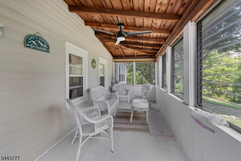 397 Berkshire Valley Rd Property Photo 5