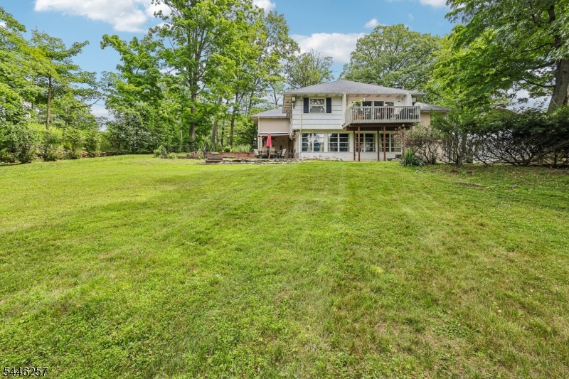 695 Berdan Ave Property Photo 21