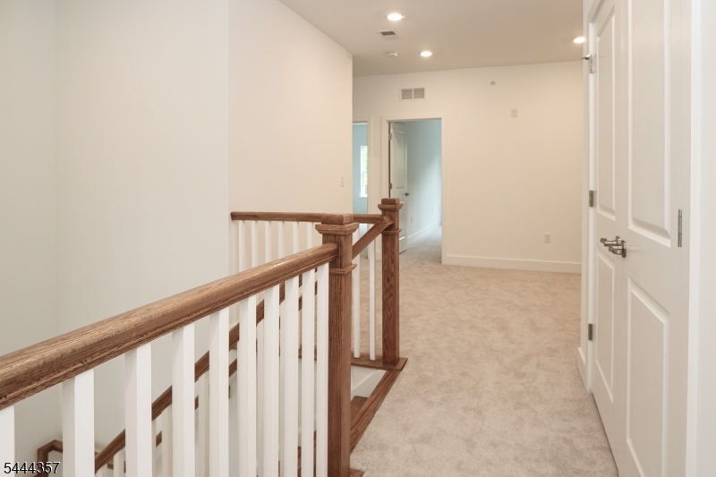 71 Veterans Way Property Photo 12