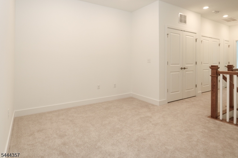 71 Veterans Way Property Photo 14