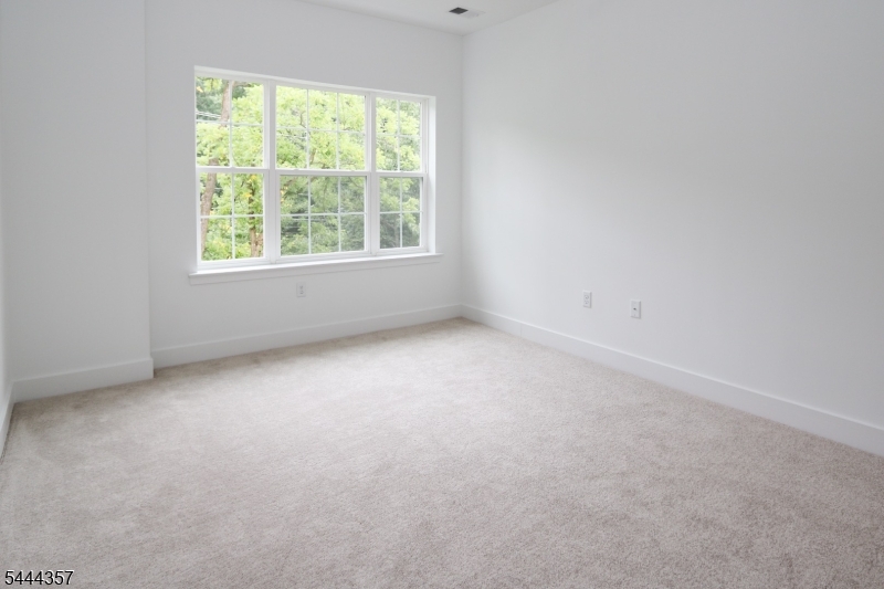 71 Veterans Way Property Photo 22