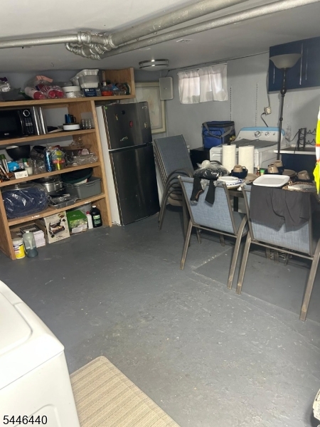216 Inslee Pl 2 Property Photo 24