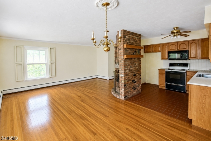 18 Summit Rd Property Photo 3