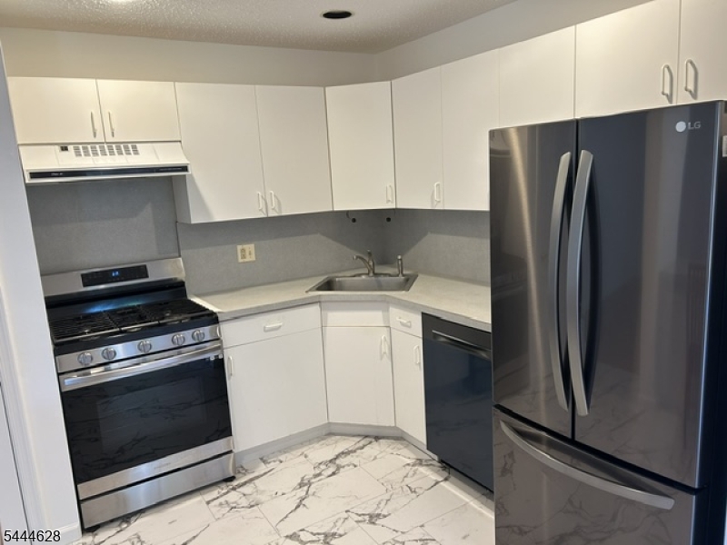 71 Colton Cir 71 Property Photo 6