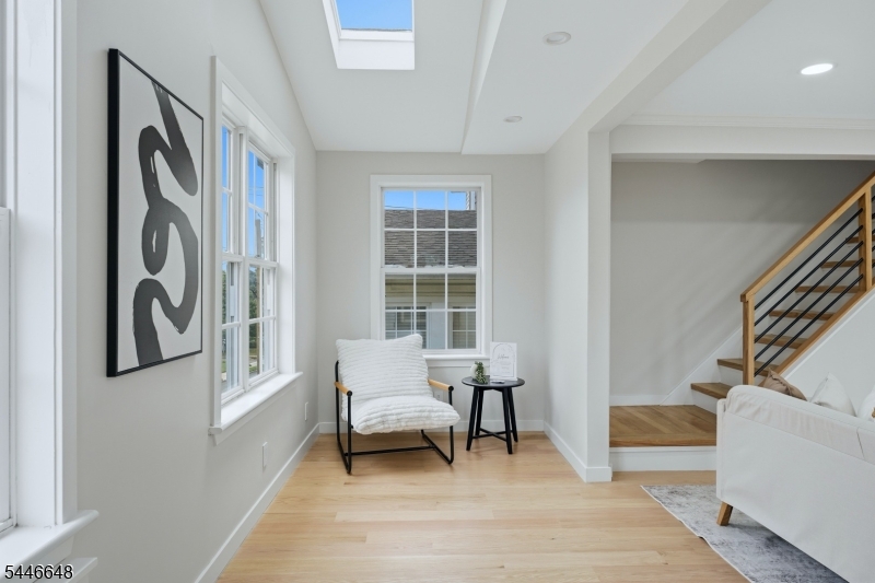 7 Virginia Ave Property Photo 8