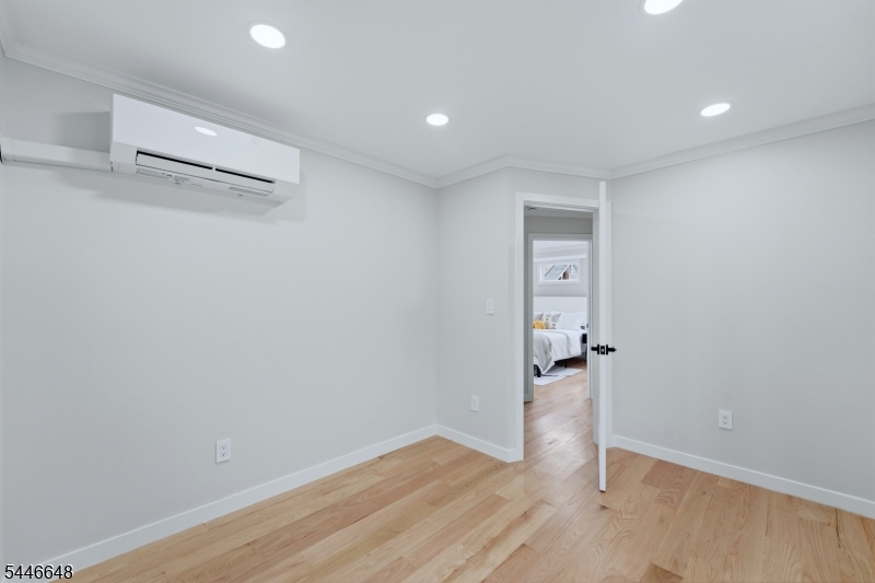 7 Virginia Ave Property Photo 20
