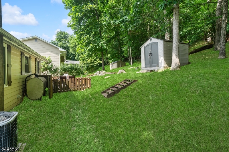 112 Seneca Lake Rd Property Photo 14