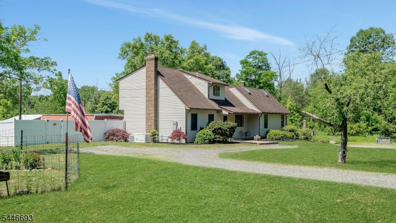 104 Steinmetz Rd Property Photo 13