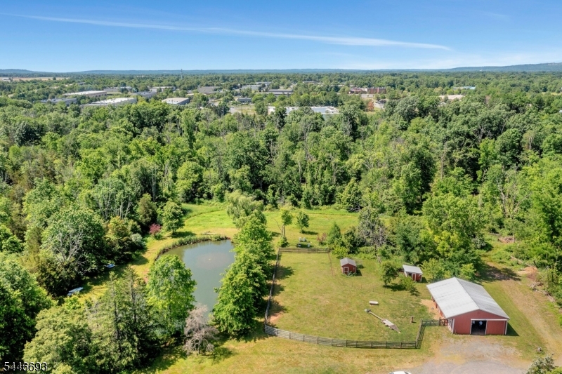 104 Steinmetz Rd Property Photo 23
