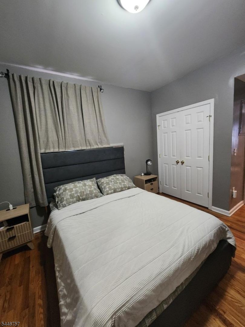 245 W Grand Property Photo 6