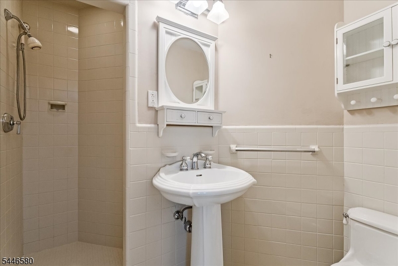 23 The Crossway Property Photo 25